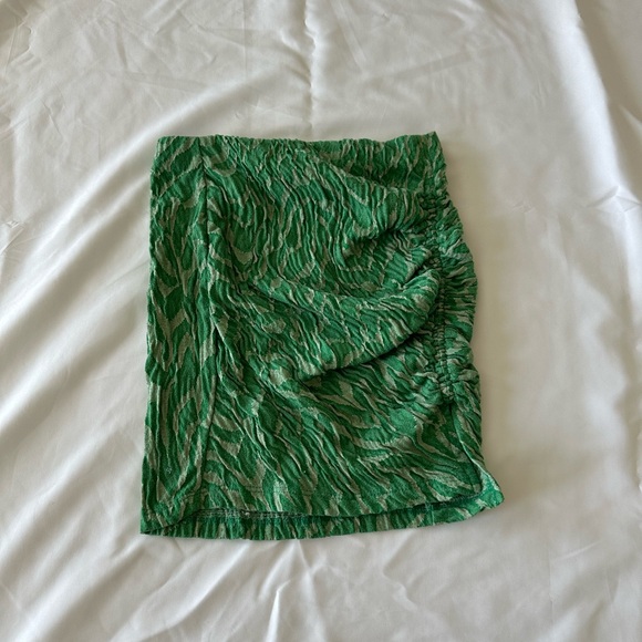 Zara Mini Skirt (B145) - Picture 1 of 3